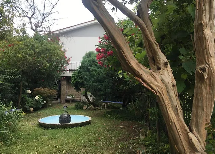 Alla Rotonda Dai Santi